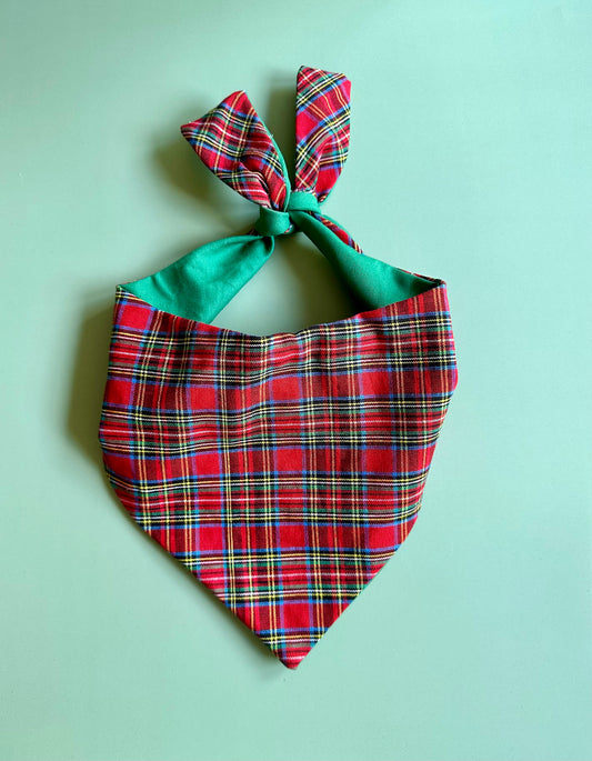 Christmas Plaid Dog Bandana Festive Holiday Pet Scarf Stylish Red Green Custom Accessory Dogs Unique Photo Shoot Outfit Gift Idea Dog Lovers