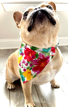 Load image into Gallery viewer, Flower Dog Bandana
